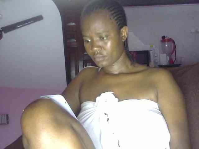 Keylinda75 webcam