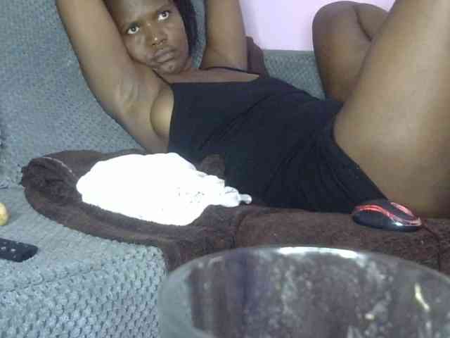 Keylinda75 webcam