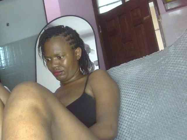 Keylinda75 webcam