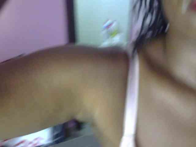 Keylinda75 webcam