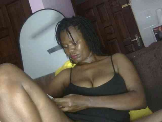 Keylinda75 webcam