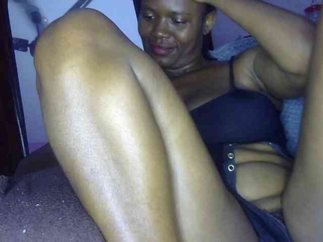 Keylinda75 webcam