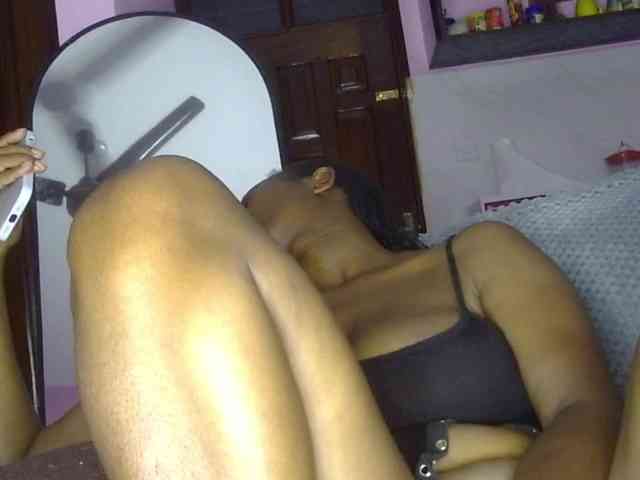 Keylinda75 webcam