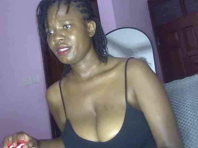 Keylinda75 webcam