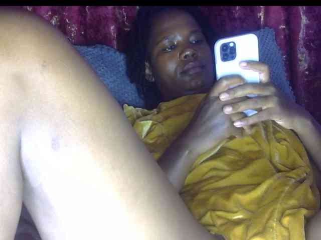 Model: Keylinda75