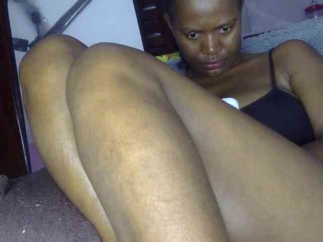 Keylinda75 webcam