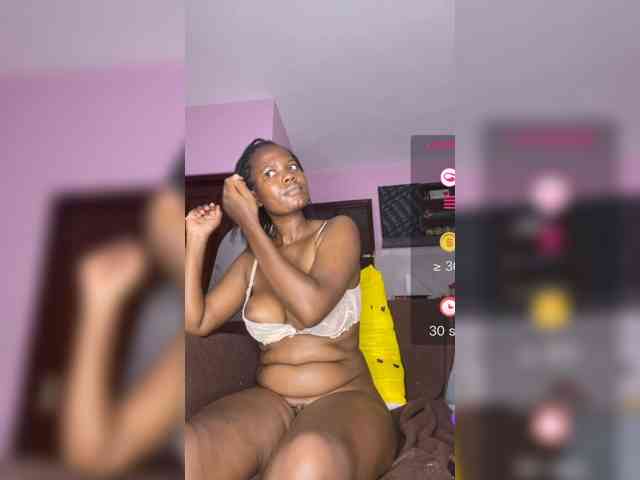 Keylinda75 webcam