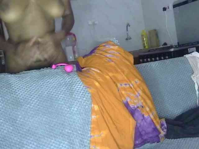 Keylinda75 webcam