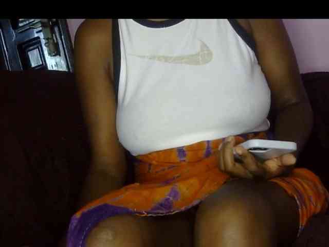 Keylinda75 webcam