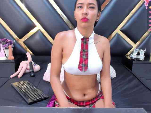VickyBloomm