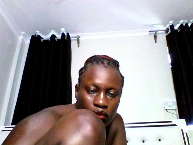 pixelbloom2000 live cam on BongaCams