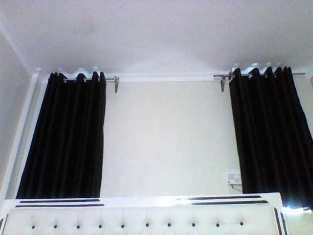 pixelbloom2000 live cam on BongaCams