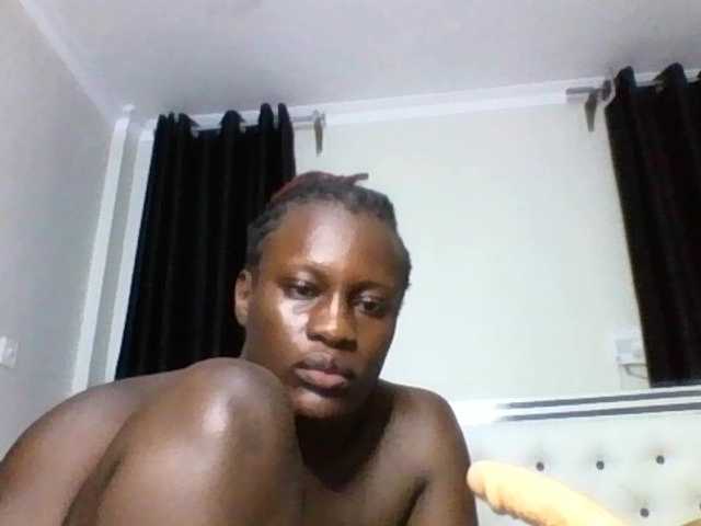 pixelbloom2000 live cam on BongaCams