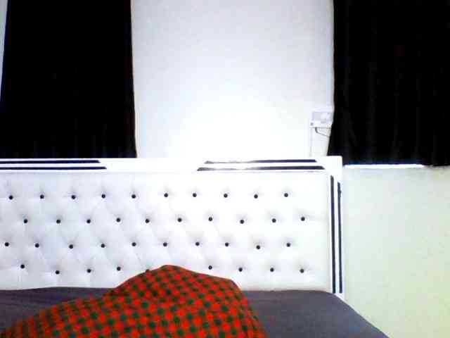 pixelbloom2000 webcam