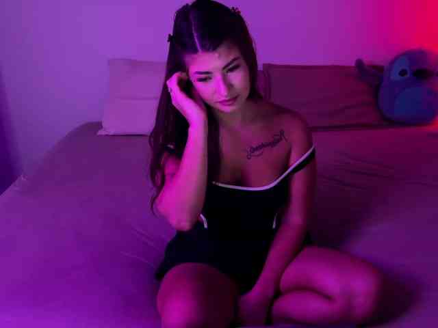 RoxyVivid