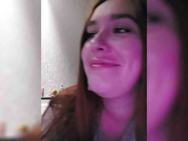 Sweetlollipop25 webcam