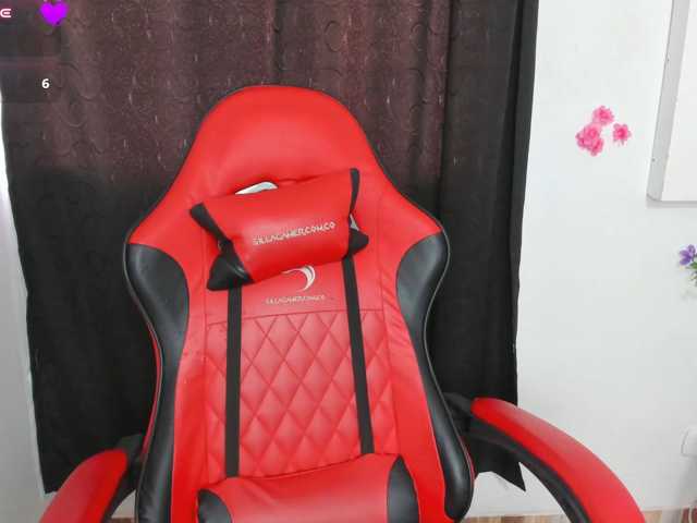 loliss-sh live cam on BongaCams
