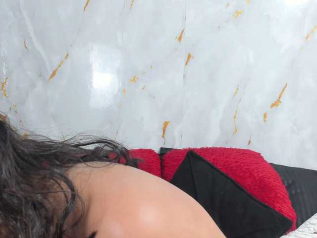 loliss-sh live cam on BongaCams