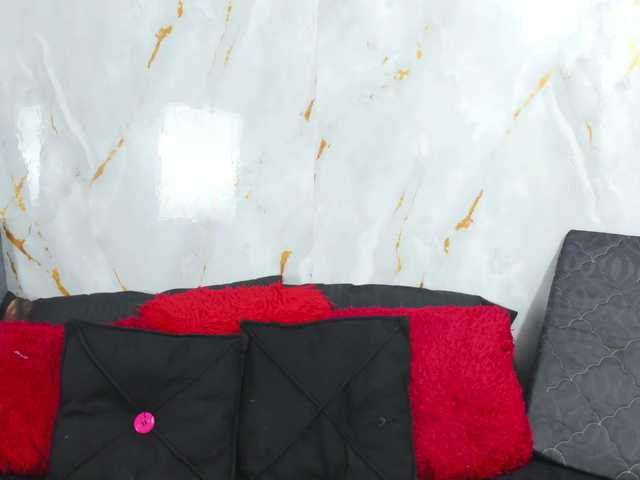 loliss-sh live cam on BongaCams