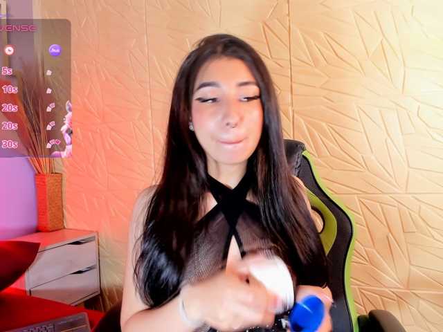 isabela-croftt, en vivo ahora en BongaCams