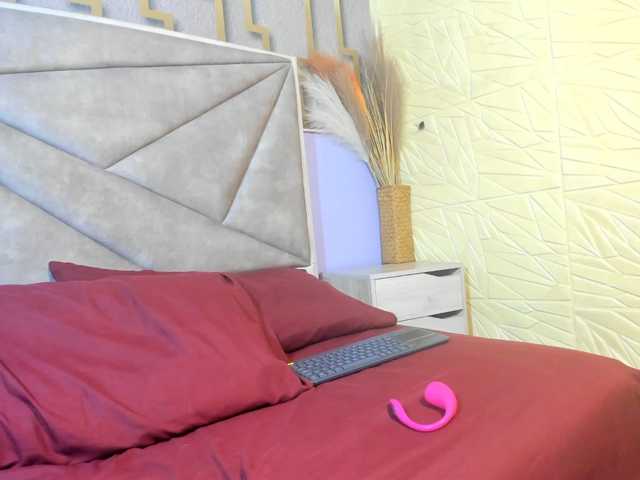 isabela-croftt live cam on BongaCams