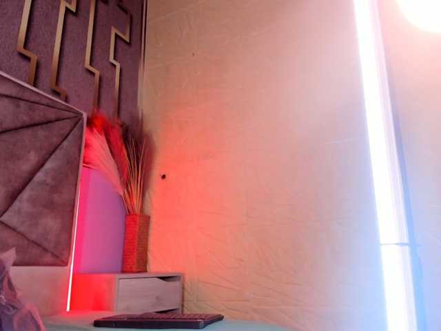 isabela-croftt live cam on BongaCams