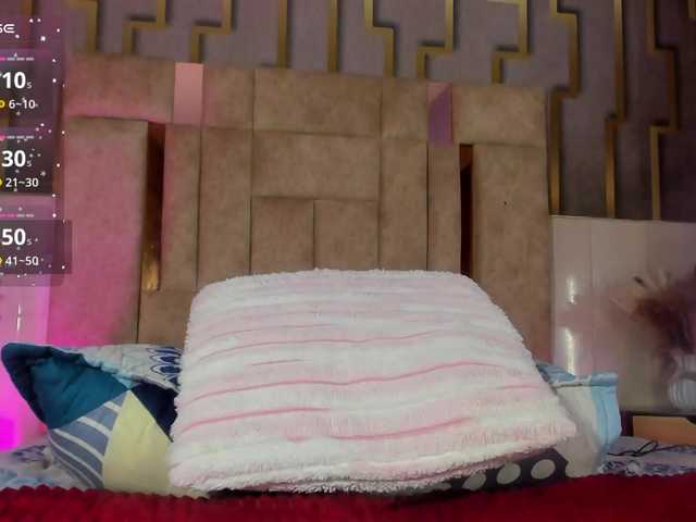 isabela-croftt live cam on BongaCams