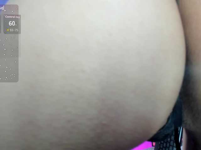 isabela-croftt live cam on BongaCams
