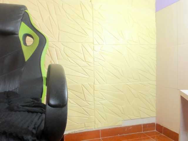 isabela-croftt live cam on BongaCams