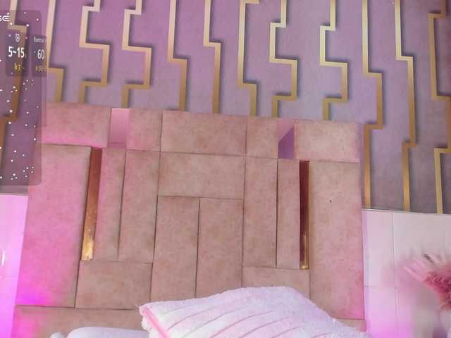 isabela-croftt live cam on BongaCams