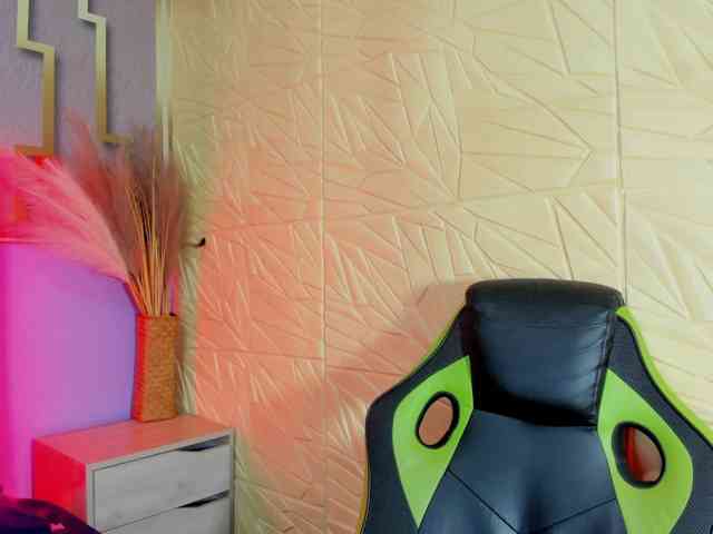 isabela-croftt webcam