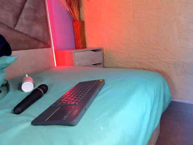 isabela-croftt webcam