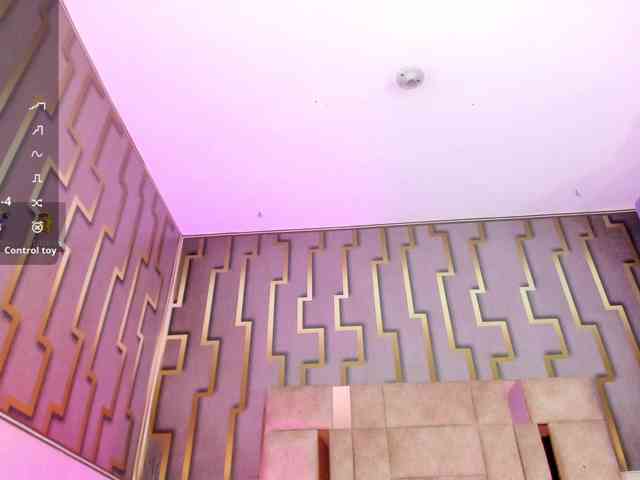 isabela-croftt webcam