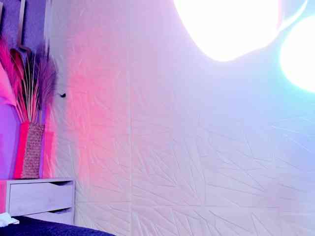 isabela-croftt webcam