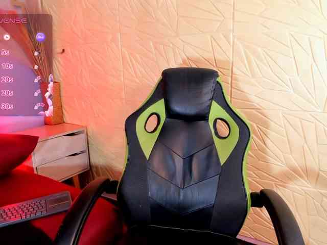 isabela-croftt webcam