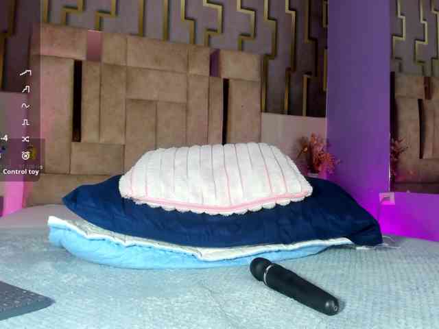 isabela-croftt webcam