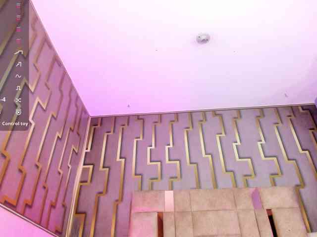 isabela-croftt webcam