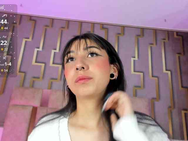 isabela-croftt webcam