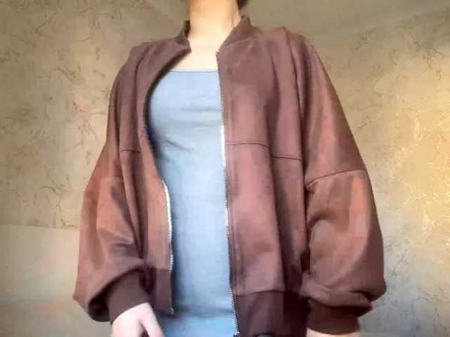 CatherinInsognia live cam on BongaCams