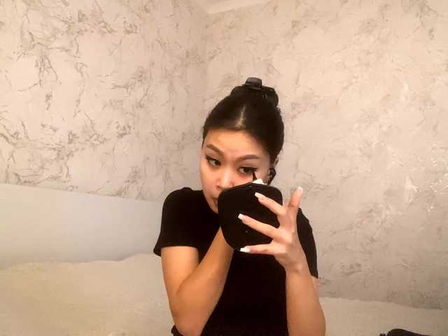 CatherinInsognia live cam on BongaCams
