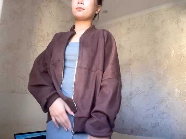 CatherinInsognia live cam on BongaCams
