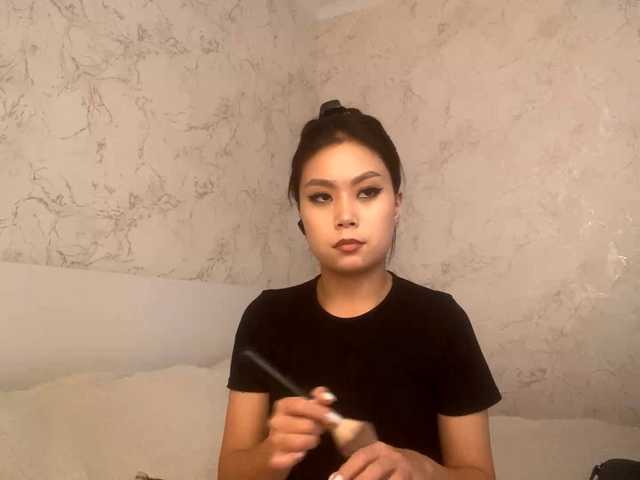 CatherinInsognia live cam on BongaCams