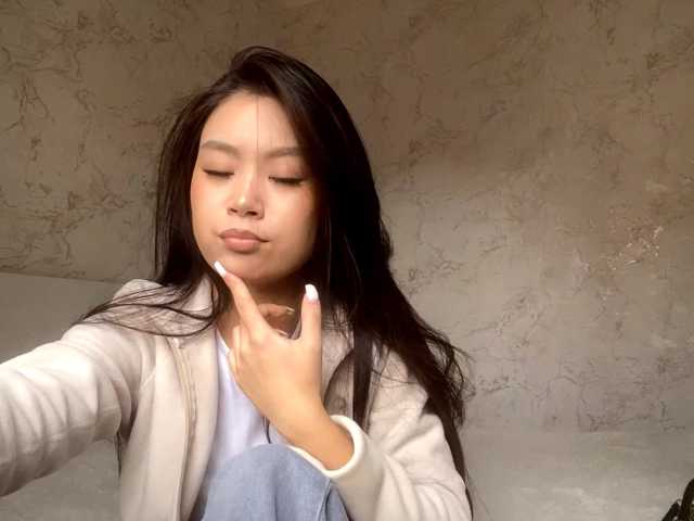 CatherinInsognia live cam on BongaCams