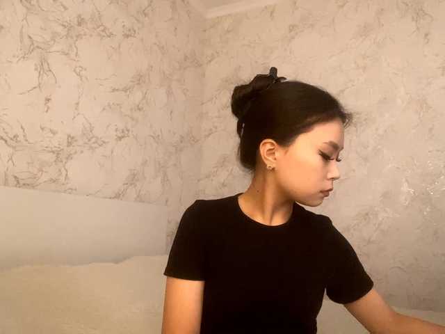 CatherinInsognia live cam on BongaCams