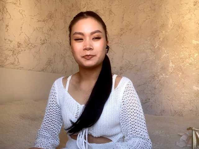 CatherinInsognia live cam on BongaCams