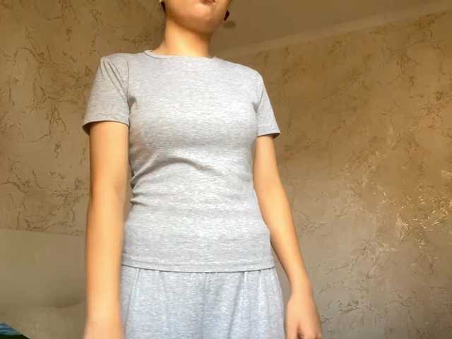 CatherinInsognia live cam on BongaCams