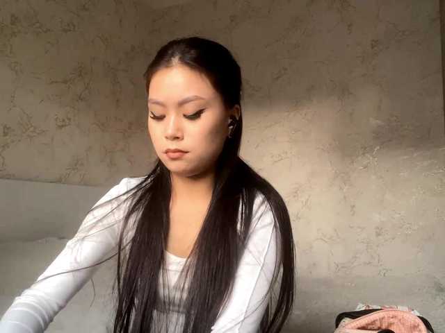 CatherinInsognia live cam on BongaCams