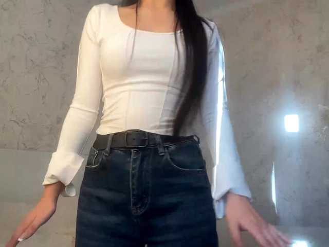 CatherinInsognia live cam on BongaCams