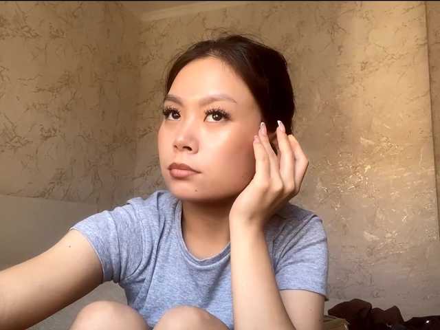CatherinInsognia live cam on BongaCams