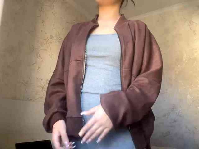 CatherinInsognia webcam